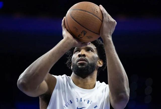 76人球员公开质疑裁判判罚尺度，引争议，我的社会.