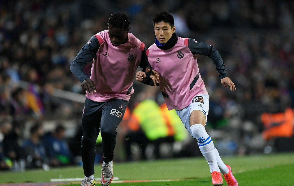 AG真人游戏大厅关于冲刺阶段突围战来临；新疆广汇围绕西甲单刀错失；质疑声仍在；训练强度明显提升的信息